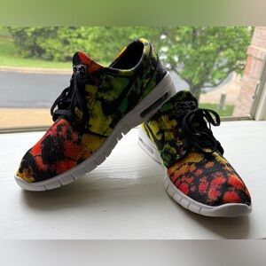 Nike Air 🛹 SB Stefan Janoski Max Tie Dye Multi Rasta *EUC* 9 42.5